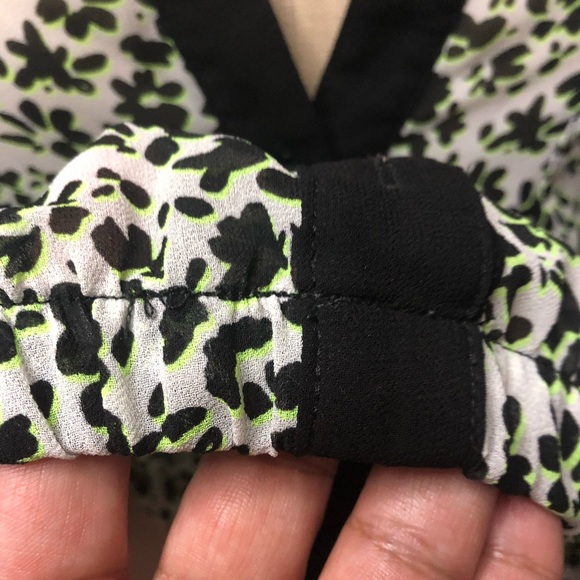 Top - Picture 3 of 5